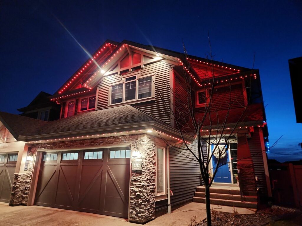 Permanent Christmas Lights to Enliven Your Home 2