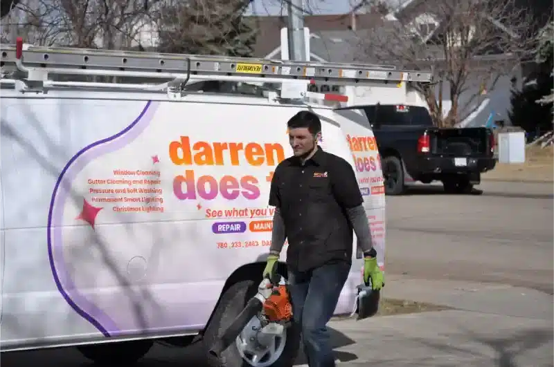 Gutter Cleaning - DSC 0087
