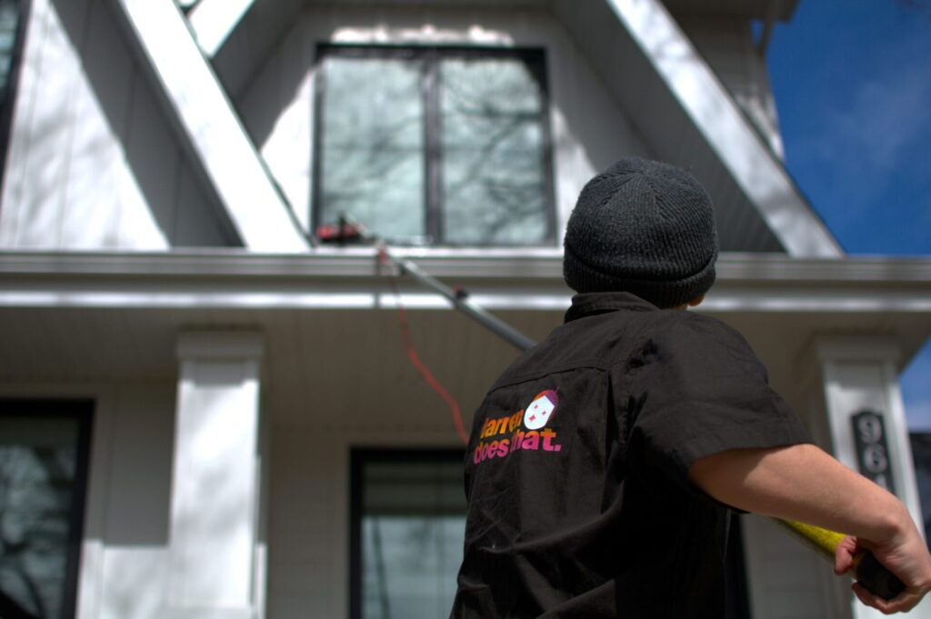 Window Cleaning - point of view behind pole window cleaning 2 scaled 1