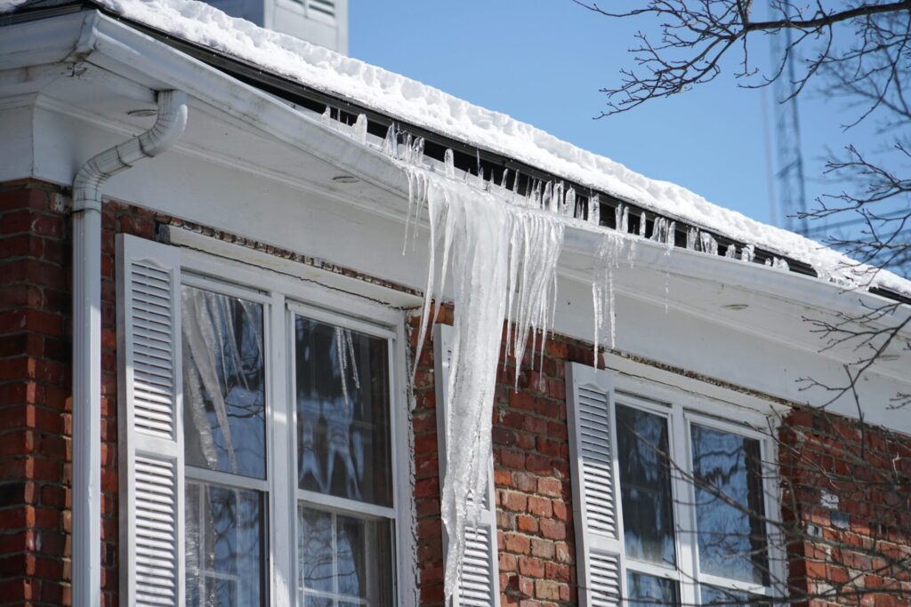 Ice Buildup in Gutters in Edmonton